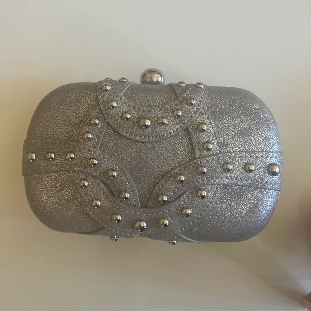 Evening clutch bag in silver